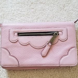 Marc Jacobs wallet on chain